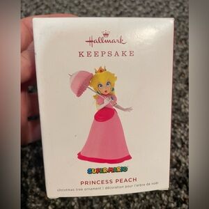 Nintendo Princess Peach Hallmark Keepsake Ornament